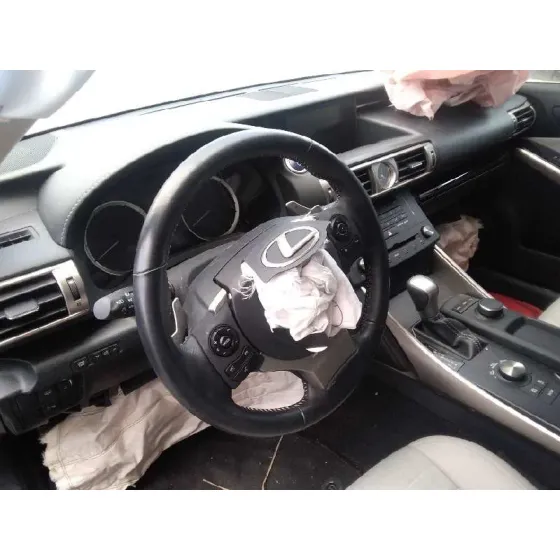 LEXUS IS 2015 300H GRIS