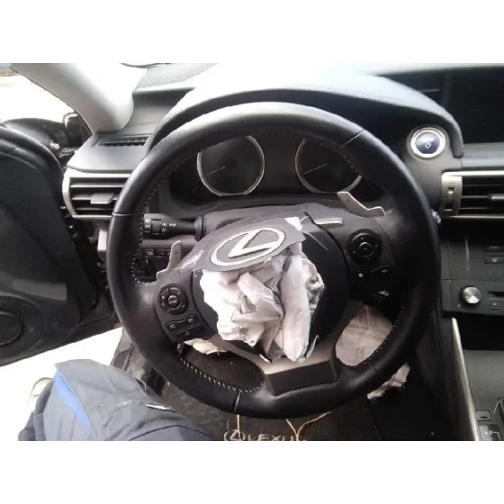 LEXUS IS 2015 300H GRIS