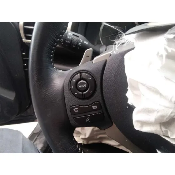 LEXUS IS 2015 300H GRIS