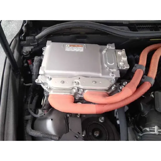 LEXUS IS 2015 300H GRIS