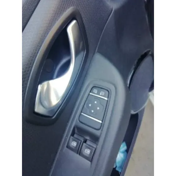 RENAULT CLIO IV '2019 LIMITED BLANCO
