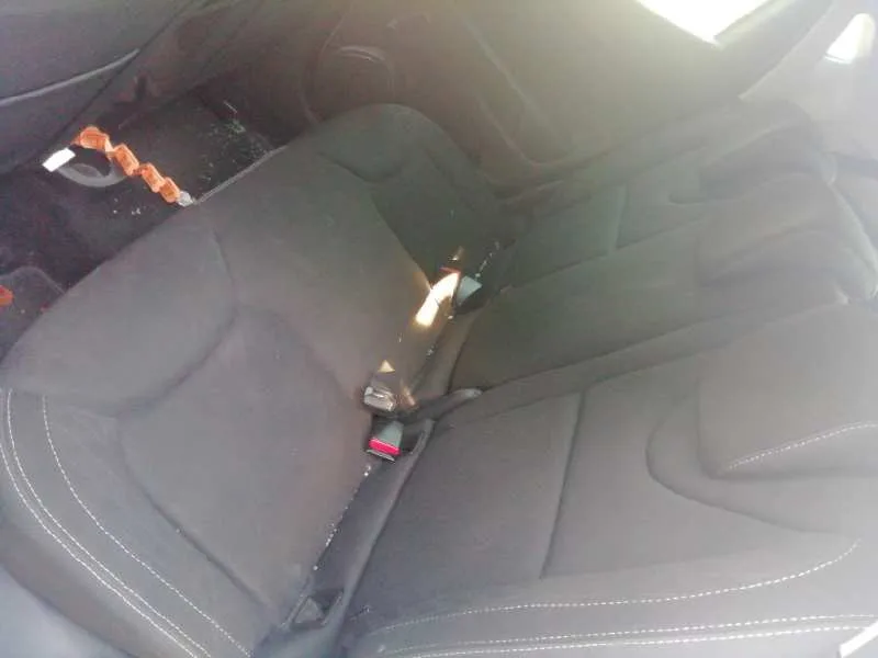 RENAULT CLIO IV '2019 LIMITED BLANCO