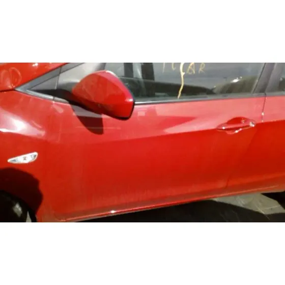 HYUNDAI I30 (GD) '2012 1.6 CRDI CAT ROJO