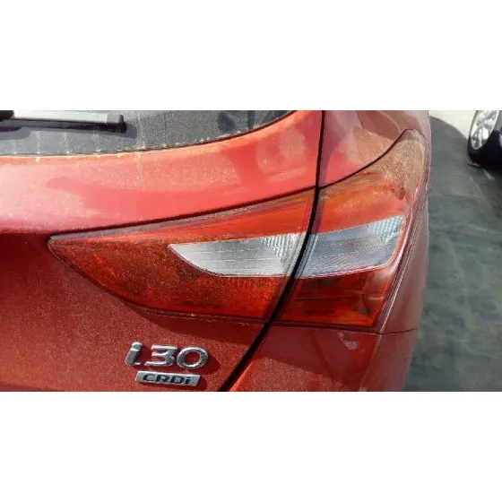 HYUNDAI I30 (GD) '2012 1.6 CRDI CAT ROJO