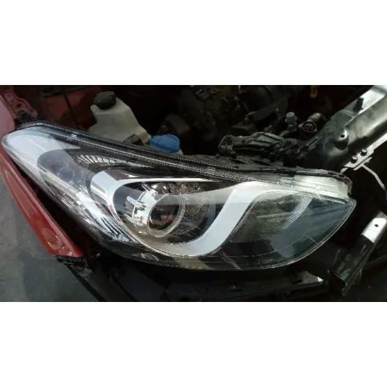 HYUNDAI I30 (GD) '2012 1.6 CRDI CAT ROJO