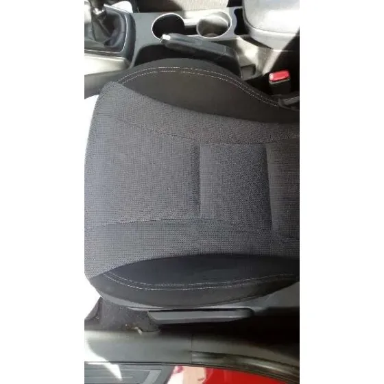 HYUNDAI I30 (GD) '2012 1.6 CRDI CAT ROJO