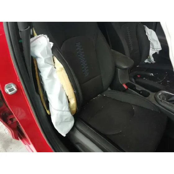 HYUNDAI I30 (PD) '2019 ESSENCE ROJO