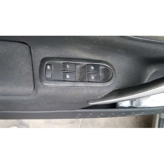 RENAULT MEGANE II BERLINA 5P '2008 AUTHENTIQUE ARENA