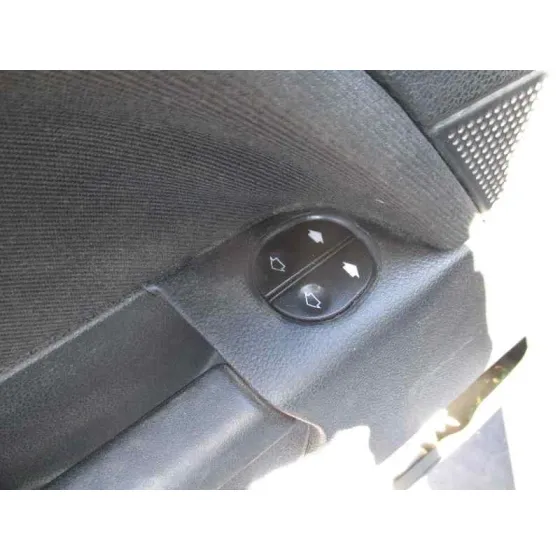 FORD FIESTA (CBK) '2005 AMBIENTE AZUL CLARO