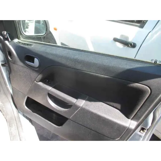 FORD FIESTA (CBK) '2005 AMBIENTE AZUL CLARO