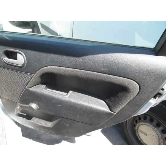 FORD FIESTA (CBK) '2005 AMBIENTE AZUL CLARO