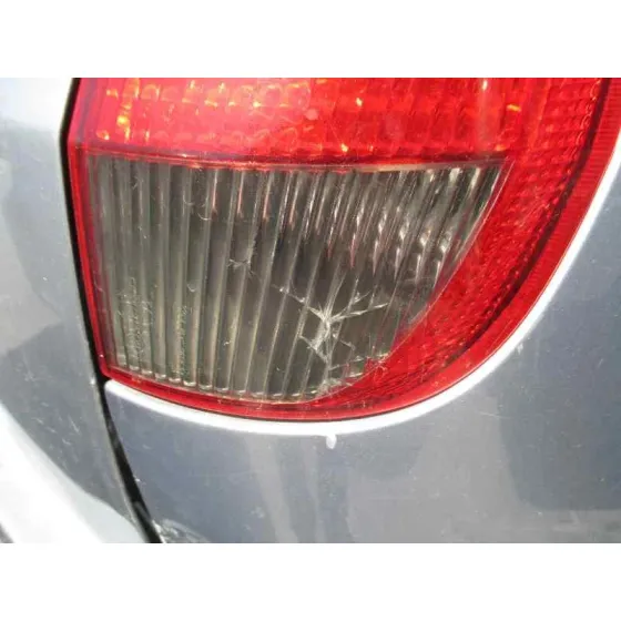 FORD FIESTA (CBK) '2005 AMBIENTE AZUL CLARO