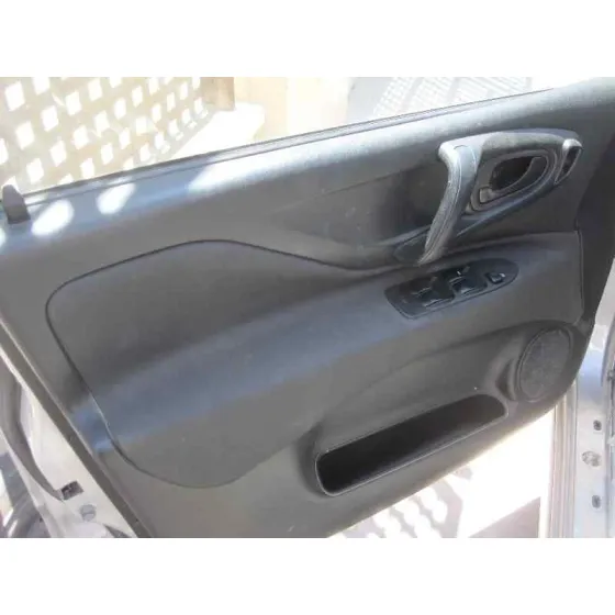 MITSUBISHI SPACE STAR (DG0) '2004 1900 DI-D AVANCE PLATA