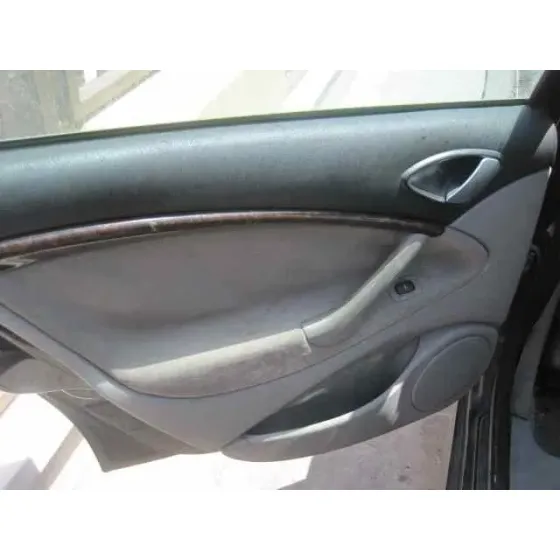 CITROEN C5 BERLINA '2003 2.2 HDI EXCLUSIVE AUTOMATICO NEGRO
