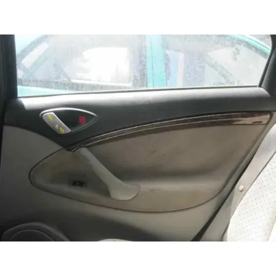 CITROEN C5 BERLINA '2003 2.2 HDI EXCLUSIVE AUTOMATICO NEGRO