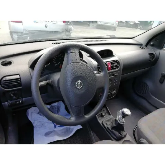 OPEL CORSA C '2001 CLUB AZUL