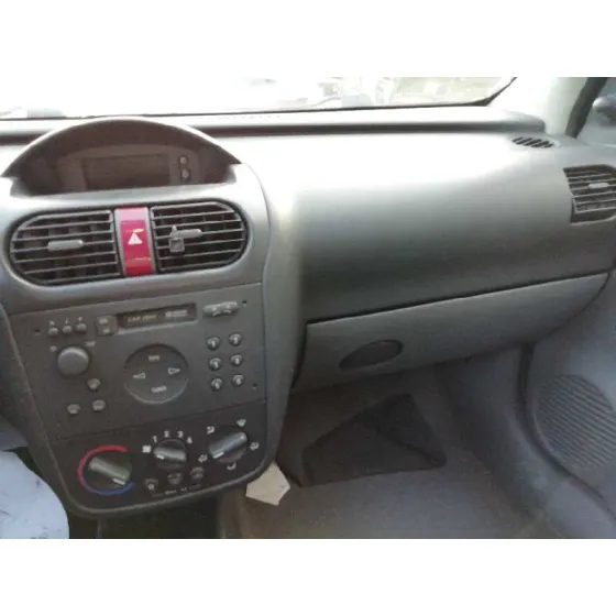 OPEL CORSA C '2001 CLUB AZUL