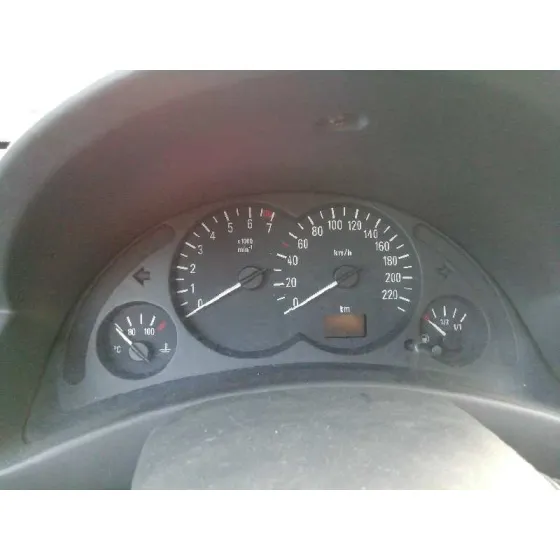 OPEL CORSA C '2001 CLUB AZUL