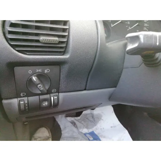 OPEL CORSA C '2001 CLUB AZUL