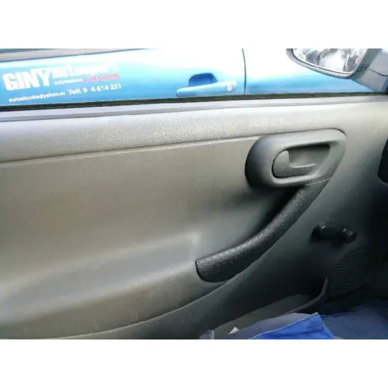 OPEL CORSA C '2001 CLUB AZUL