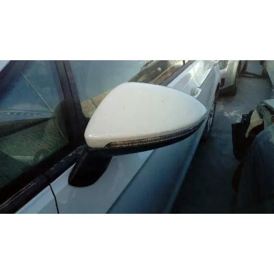 VOLKSWAGEN GOLF VII SPORTSVAN '2018 1.0 TSI BLANCO