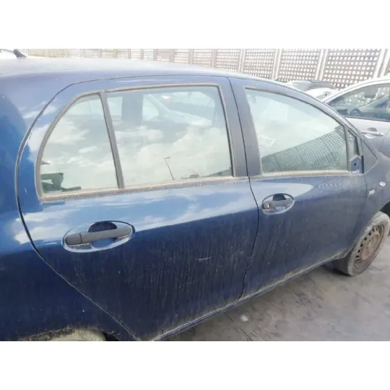 TOYOTA YARIS (KSP9/SCP9/NLP9) '2006 BASICO AZUL