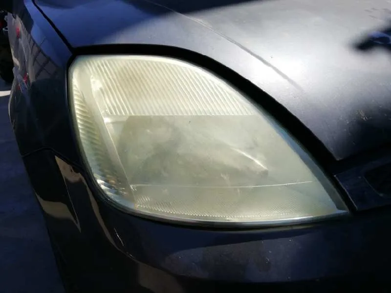 FORD FIESTA (CBK) '2005 AMBIENTE GRIS