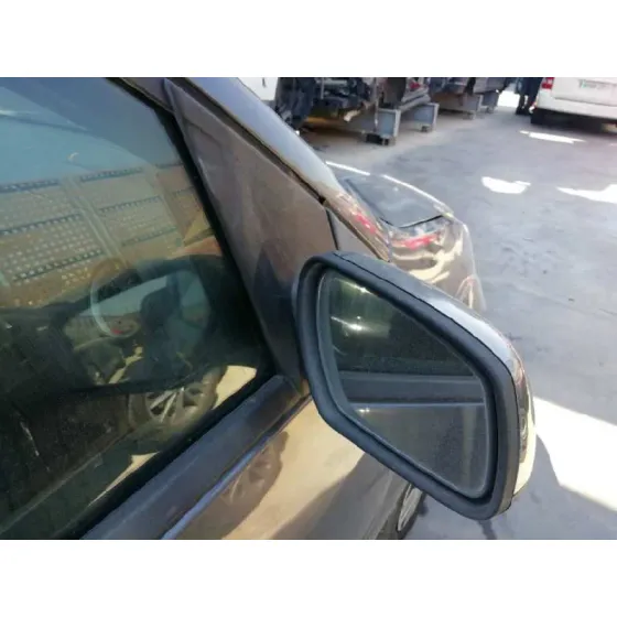 FORD FIESTA (CBK) '2005 AMBIENTE GRIS
