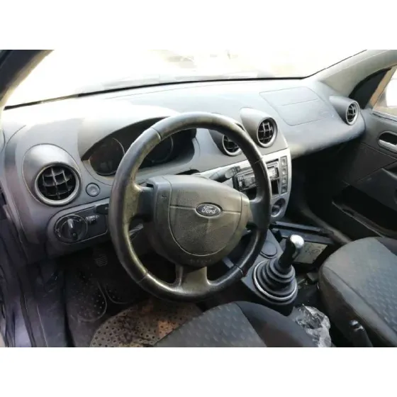 FORD FIESTA (CBK) '2005 AMBIENTE GRIS