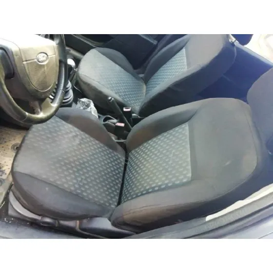 FORD FIESTA (CBK) '2005 AMBIENTE GRIS