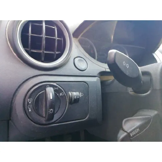 FORD FIESTA (CBK) '2005 AMBIENTE GRIS
