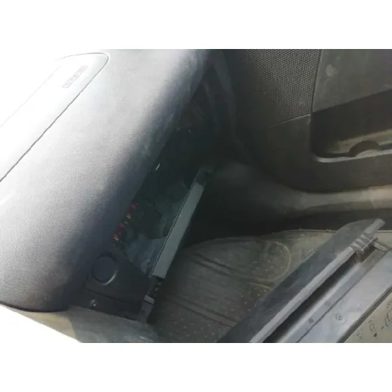 FORD FIESTA (CBK) '2005 AMBIENTE GRIS