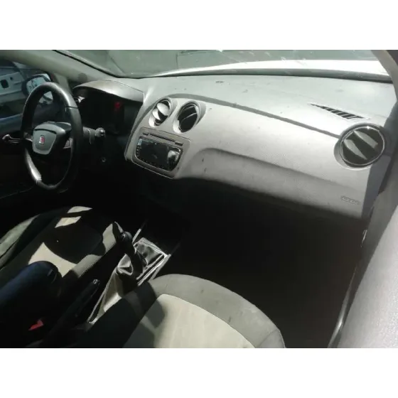 SEAT IBIZA (6J5) '2012 1.6 TDI BLANCO