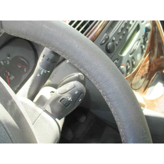 CITROEN C5 BERLINA '2001 2.0 HDI SX PLATA