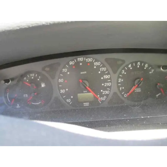 CITROEN C5 BERLINA '2001 2.0 HDI SX PLATA