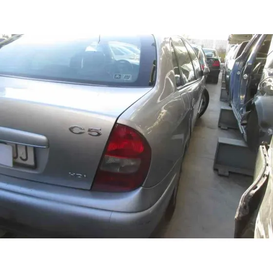 CITROEN C5 BERLINA '2001 2.0 HDI SX PLATA