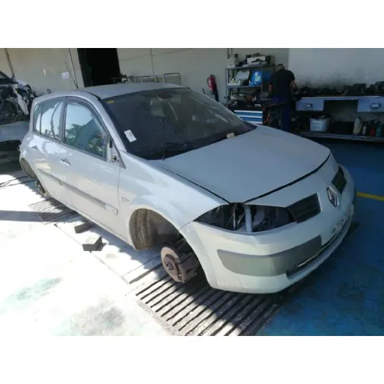 RENAULT MEGANE II BERLINA 5P '2003 CONFORT AUTHENTIQUE GRIS PLATA