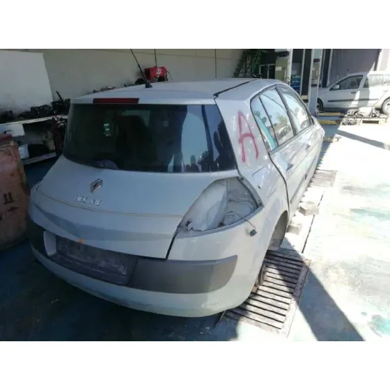 RENAULT MEGANE II BERLINA 5P '2003 CONFORT AUTHENTIQUE GRIS PLATA