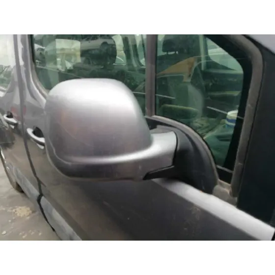 PEUGEOT RIFTER '2019 ACTIVE NAV+ STANDARD PLATA