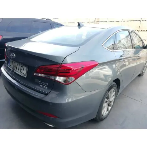 HYUNDAI I40 '2018 COMFORT GRIS