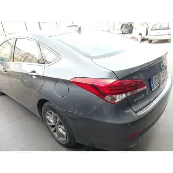 HYUNDAI I40 '2018 COMFORT GRIS