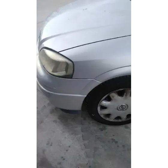 OPEL ASTRA G BERLINA '2001 CLUB PLATA