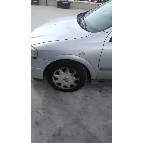 OPEL ASTRA G BERLINA '2001 CLUB PLATA