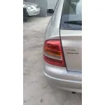 OPEL ASTRA G BERLINA '2001 CLUB PLATA