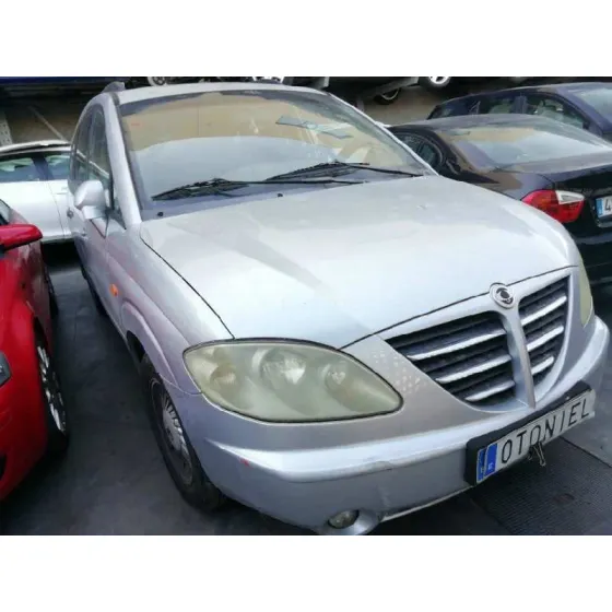 SSANGYONG RODIUS '2005 2.7 TURBODIESEL CAT GRIS