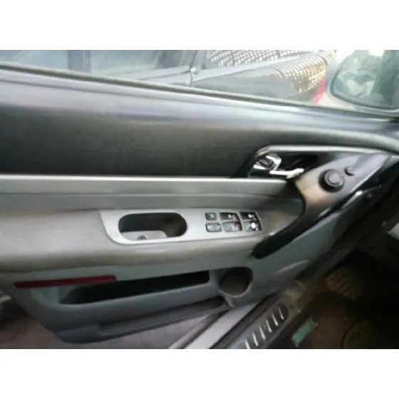 SSANGYONG RODIUS '2005 2.7 TURBODIESEL CAT GRIS
