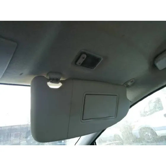 FORD FOCUS BERLINA (CAP) '2005 1.6 16V CAT PLATA