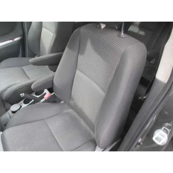 TOYOTA COROLLA VERSO (R1) '2006 2,2 D-4D SPORT GRIS