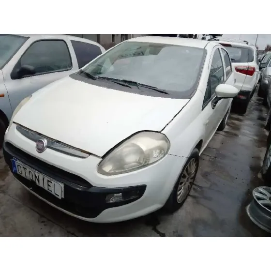 FIAT PUNTO (EVO) (199) '2011 1.3 16V JTD CAT BLANCO