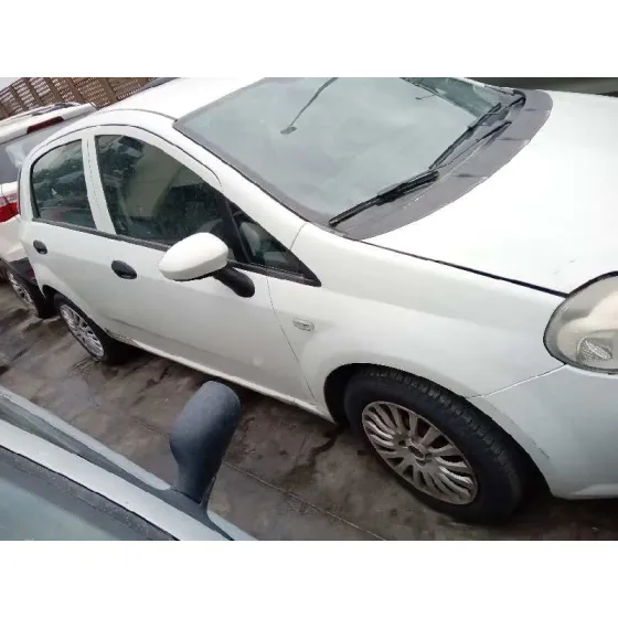 FIAT PUNTO (EVO) (199) '2011 1.3 16V JTD CAT BLANCO